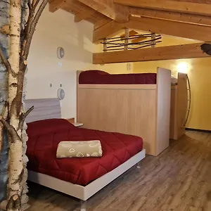 https://foresteria-giardino.it-lombardy.com