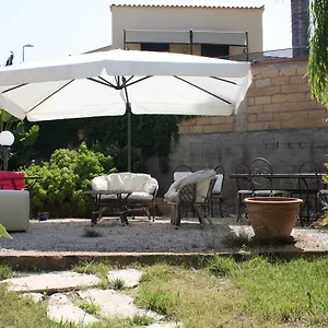 La Casetta Degli Aranci Bed & Breakfast